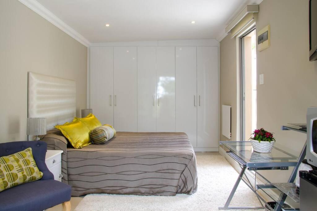 Echo Friendly Sunny Contemporary Garden Flat Lejlighed Kapstaden Eksteriør billede